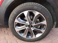 Usado Kia Stonic 101 CV (74 kW) 2020 Rojo SUV