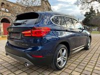 Usado BMW X1 Comfort Edition 150 CV (110 kW) 2019 Azul SUV