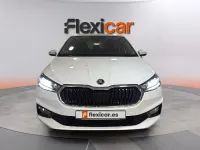 Usado Skoda Fabia Active 80 CV (58 kW) 2023 Blanco Utilitario