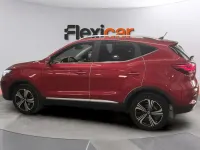Usado MG ZS Comfort 106 CV (77 kW) 2023 Rojo SUV