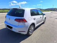 Usado VW Golf VII Advance 125 CV (91 kW) 2017 Blanco Berlina
