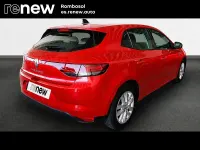 Usado Renault Mégane II Intens 115 CV (84 kW) 2022 Rojo Berlina