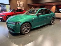 Nuevo Alfa Romeo Giulia Quadrifoglio 520 CV (382 kW) 2025 Verde Berlina