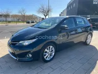 Usado Toyota Auris Active 90 CV (66 kW) 2014 Azul Berlina