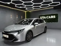 Usado Toyota Corolla Sport 122 CV (89 kW) 2022 Gris / plata Familiar