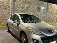 Usado Peugeot 207 Active 70 HP (51 kW) 2012 Cinzento Sedan