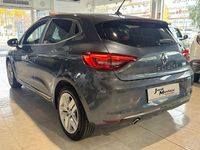 Usado Renault Clio V Intens 100 CV (73 kW) 2020 Gris / plata Berlina