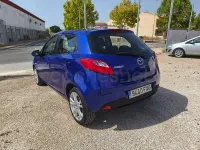 Usado Mazda 2 Sportive 103 CV (75 kW) 2007 Azul Utilitario