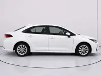 Usado Toyota Corolla 125 CV (91 kW) 2023 Blanco Berlina