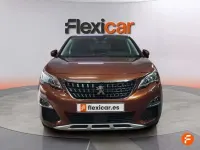 Usado Peugeot 3008 Allure 131 CV (96 kW) 2019 Naranja SUV