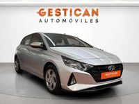 Usado Hyundai i20 84 CV (61 kW) 2021 Gris / plata Utilitario