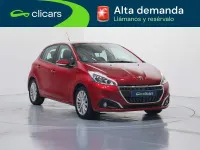 Usado Peugeot 208 Signature Sky 83 CV (61 kW) 2019 Rojo Utilitario