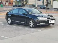 Usado Citroën C5 140 CV (102 kW) 2010 Negro Berlina