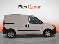 Usado Fiat Doblò 106 CV (77 kW) 2022 Blanco Monovolumen