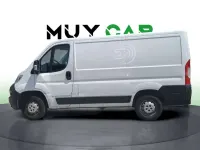 Usado Citroën Jumper 120 CV (88 kW) 2021 Blanco Monovolumen