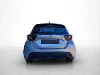 Usado Mazda 2 Exclusive-Line 117 CV (86 kW) 2025 Plateado Utilitario