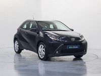 Usado Toyota Aygo X Play 72 CV (52 kW) 2022 Negro SUV