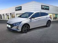 Nuevo Hyundai i20 Blackline 90 CV (66 kW) 2026 Gris Utilitario