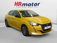 Usado Peugeot 208 Active 101 CV (74 kW) 2022 Amarillo Utilitario