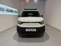 Usado Fiat Doblò 102 CV (75 kW) 2023 Blanco Monovolumen