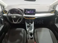 Usado Seat Arona Style 115 CV (84 kW) 2025 Blanco SUV