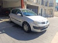 Usado Renault Mégane II Authentique 100 CV (73 kW) 2005 Gris / plata Berlina