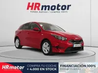Usado Kia Ceed 100 CV (73 kW) 2022 Rojo Utilitario