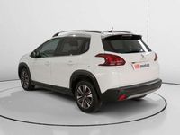 Usado Peugeot 2008 Allure 111 CV (81 kW) 2018 Blanco SUV