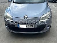 Usado Renault Mégane 105 CV (77 kW) 2010 Azul Berlina