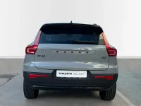 Nuevo Volvo XC40 Plus 163 CV (119 kW) 2025 Gris / plata SUV