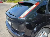 Käytetty Ford Focus Trend 109 HP (80 kW) 2008 Musta Sedan