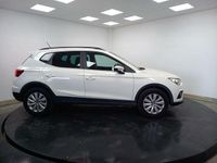 Usado Seat Arona Style 95 CV (69 kW) 2018 Blanco SUV