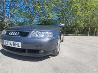 Usado Audi A3 Ambiente 110 CV (80 kW) 2001 Gris / plata Utilitario