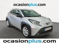 Usado Toyota Aygo X Play 72 CV (52 kW) 2024 Gris SUV