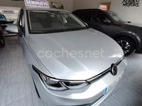 Usado VW Golf VIII Life 110 CV (80 kW) 2021 Gris / plata Berlina