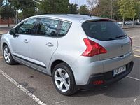 Usado Peugeot 3008 Premium 110 CV (80 kW) 2009 Gris / plata Familiar