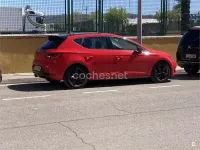 Usado Seat Leon FR 180 CV (132 kW) 2013 Rojo Berlina