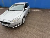 Usado Ford Focus Business Edition 125 CV (91 kW) 2017 Gris / plata Familiar