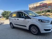 Usado Ford Tourneo Courier Ambiente 100 CV (73 kW) 2016 Blanco Monovolumen
