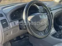 Usado Renault Laguna II Privilege 120 CV (88 kW) 2004 Azul Berlina
