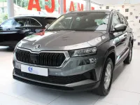 Usado Skoda Karoq Ambition 150 CV (110 kW) 2022 Gris / plata SUV