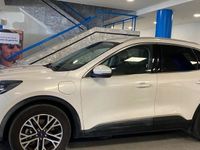 Usado Ford Kuga Titanium 225 CV (165 kW) 2021 Blanco SUV