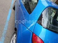 Usado Ford Ka 70 CV (51 kW) 2005 Azul Utilitario