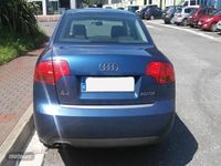 Usado Audi A4 140 CV (102 kW) 2006 Azul Berlina