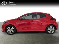 Usado Toyota Yaris Active 116 CV (85 kW) 2024 Rojo Utilitario