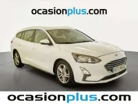 Begagnad Ford Focus Trend+ 120 HK (88 kW) 2019 Vit Kombi