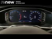 Usado VW Polo R-line 95 CV (69 kW) 2023 Rojo Utilitario