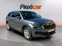 Usado Skoda Kodiaq Ambition 150 CV (110 kW) 2022 Gris SUV