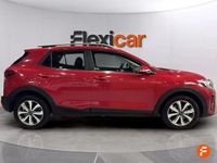 Usado Kia Stonic 100 CV (73 kW) 2024 Rojo SUV