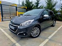 Usado Peugeot 208 Style 82 CV (60 kW) 2017 Gris / plata Utilitario